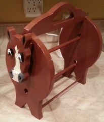 horse yarn holder 02