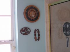 clock And Sea critters