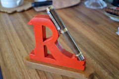 Pen & stand.