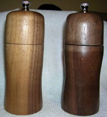 Walnut S&p grinders