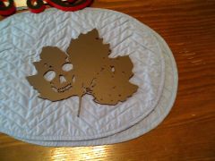 Skull leaf
