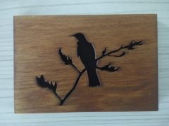 Tui Plaque