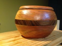 lidded bowl