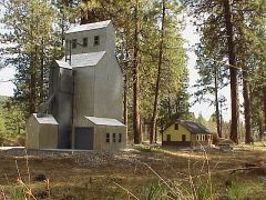 grain elevator 1/8th scale 8 feet tall