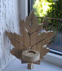 Candle holder
