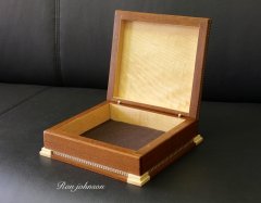 MEMORY BOX