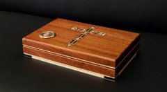 MEMORY BOX