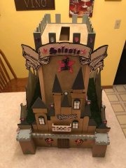 another pic of the card box castle