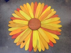 pallet wood daisy w/paint