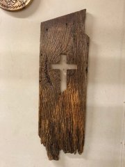 Old barn Oak cross.jpg