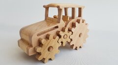 Wooden gear Tractor.jpg