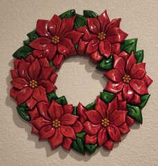 poinsetta wreath.jpg
