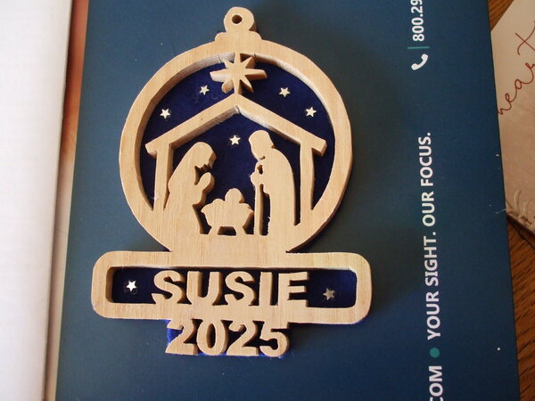 Susie;s orn. 12-13-2025 .JPG