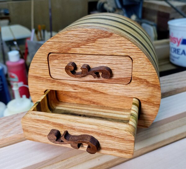 20250116-081644 Toymakers Shop Scroll Saw Box.jpg