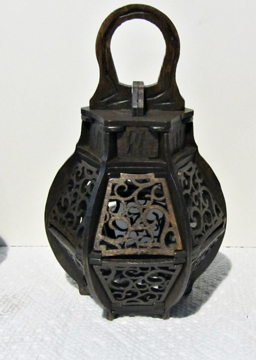 lantern.jpg